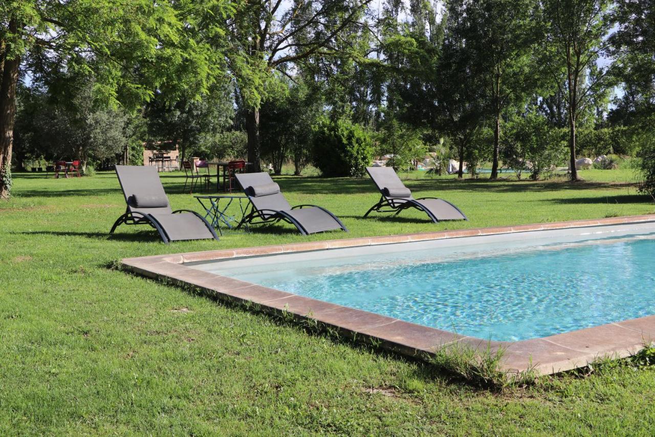 Le Mas Des Cerisiers Jacuzzi Et Sauna Inclus Pour Tous Les Logements Avignon Ngoại thất bức ảnh