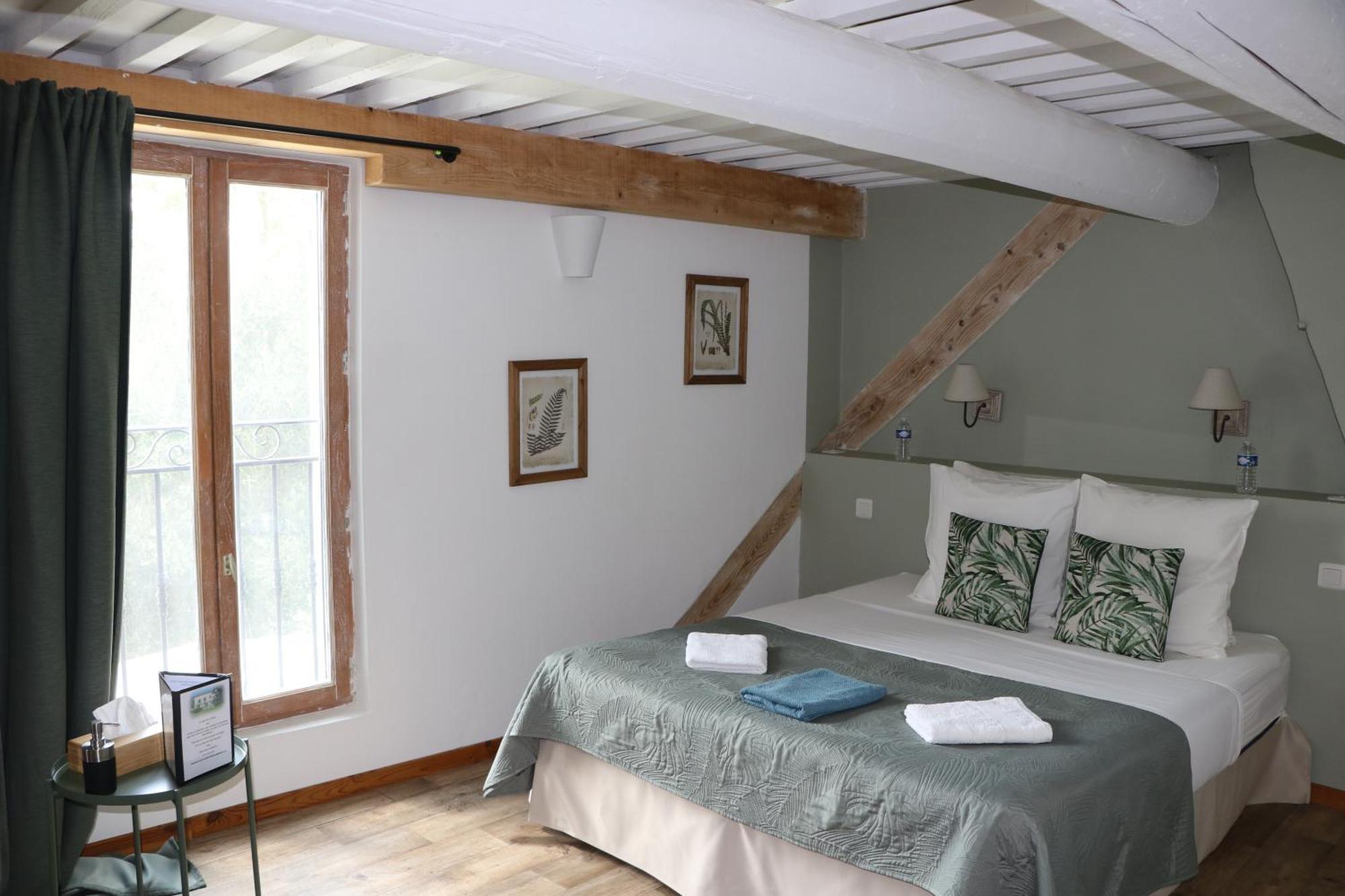 Le Mas Des Cerisiers Jacuzzi Et Sauna Inclus Pour Tous Les Logements Avignon Ngoại thất bức ảnh